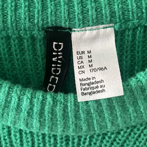 H&M DIVIDED cropped green sweater - Picture 4 of 4